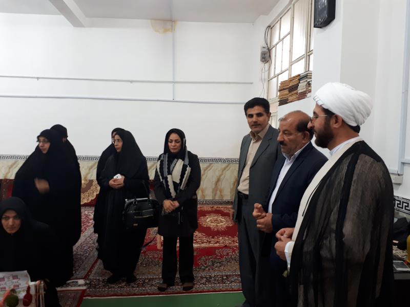  تولید فرش دستباف در صحنه نقش مهمی در ایجاد اشتغال و تحقق اقتصاد مقاومتی دارد