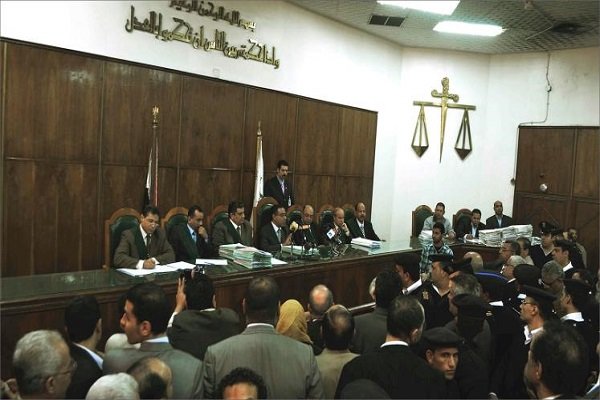 دادگاه مصر ۱۰ متهم به تشکیل گروه تروریستی را به اعدام محکوم کرد