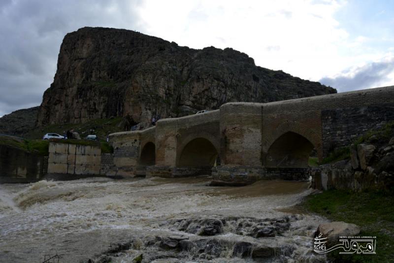 	نخستین زیستگاه بشر در دوره مادها تا بهشت دینور 