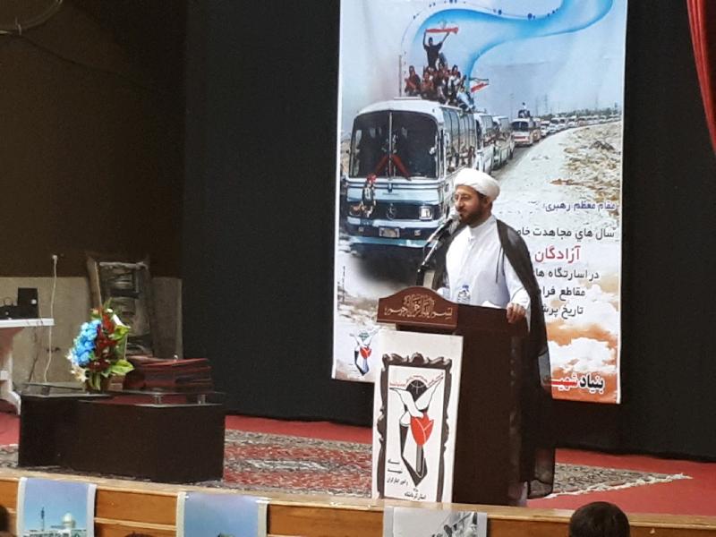  آزادگان  بهترین دوره جوانی خود را در اسارت گذراندند