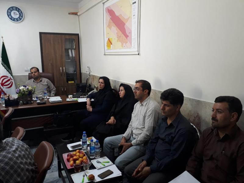 جلسه هماهنگی نظام ارجاع شهرستان های شرق استان در صحنه برگزار شد