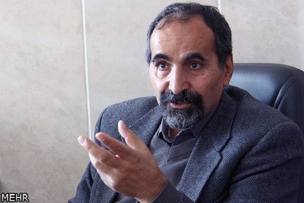 سیاستمداران متوهم‌اند که جامعه را می‌شناسند/ ناکارآمدی بوروکراسی