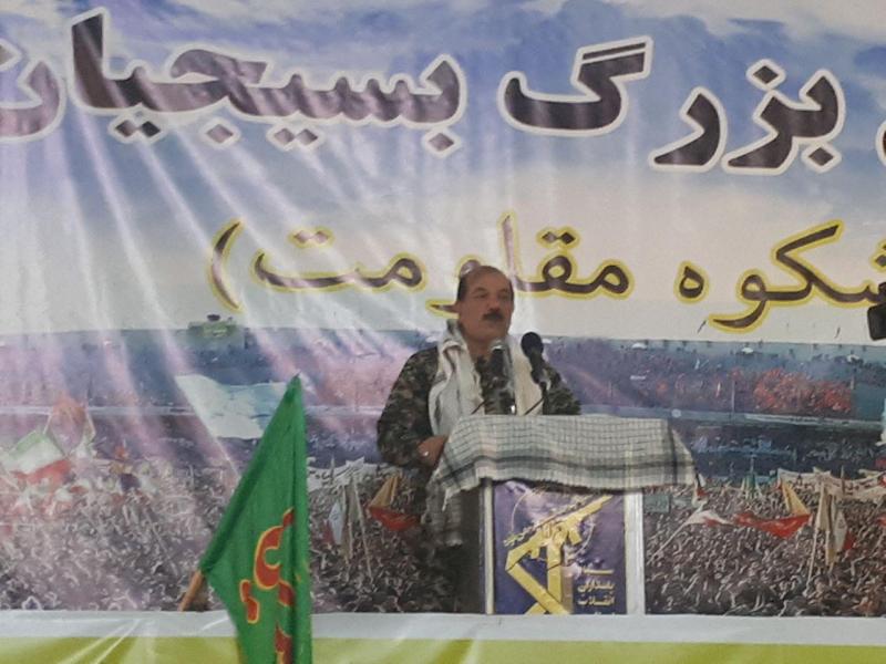 کلمه بسیج یک واژه پر معناست که ریشه آن در مکتب انسان ساز وجود دارد