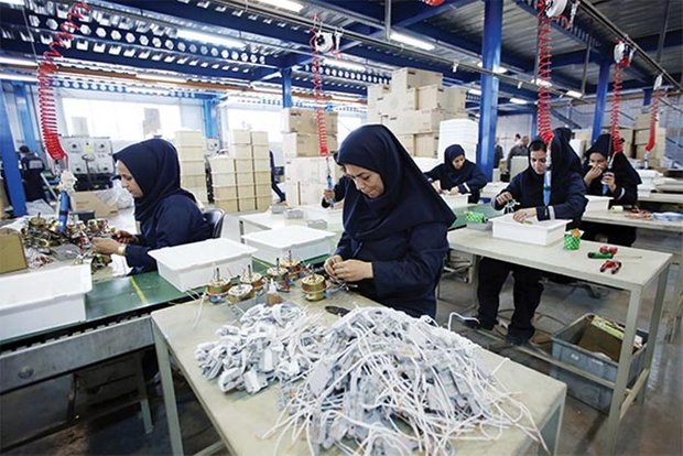 سهم ۳۵ درصدی بانوان کرمانشاهی از تسهیلات اشتغال 