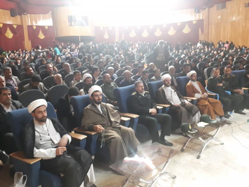 جشن میلاد با سعادت حضرت فاطمه الزهراء(س) در شهرستان صحنه برگزار شد