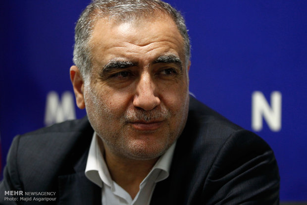 مصوبه منع حضور نمایندگان در بیش از سه دوره مبهم است