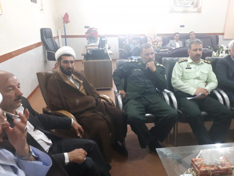 خلا امر به معروف و نهی از منکر در امر بازار به شدت احساس می شود