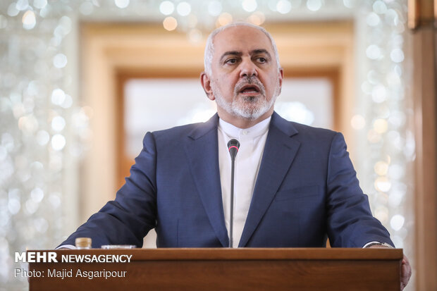 گام سوم کاهش تعهدات در چارچوب برجام اجرا می‌شود 