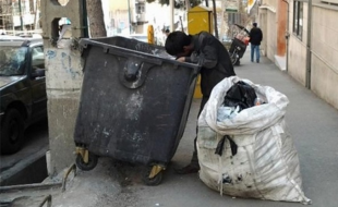 آن روی نازیبای یک کلانشهر با «خیابان‌های خمار» آن روی نازیبای یک کلانشهر با «خیابان‌های خمار» 