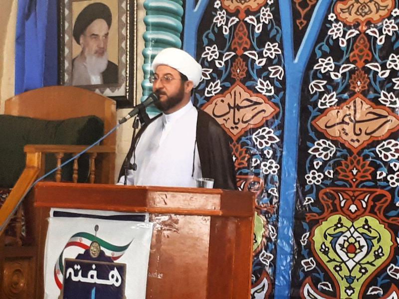 اقتصاد مقاومتی تنها راه مقابله با تحریم های اقتصادی دشمن است