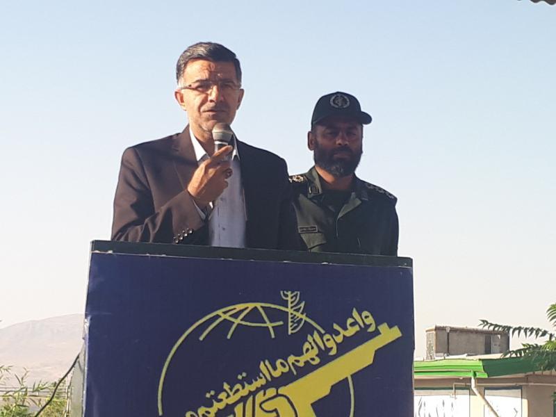 صدای انقلاب ما با جنگ به گوش تمام جهانیان رسید