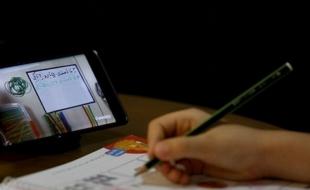 راه‌اندازی قرارگاه فضای مجازی در مدارس معراج اندیشه کرمانشاه 