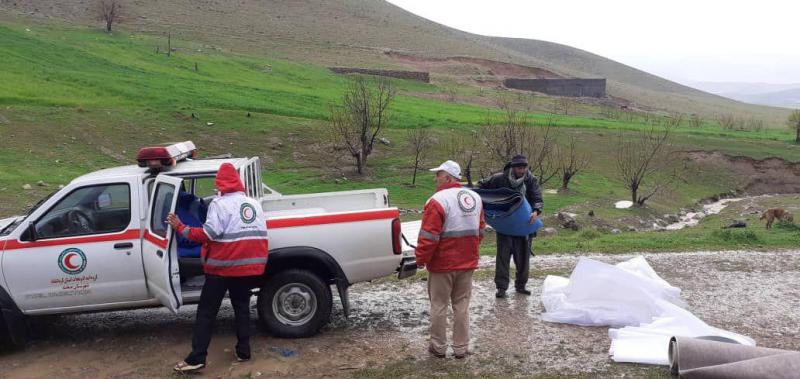 امداد رسانی جمعیت هلال احمر صحنه به عشایر 