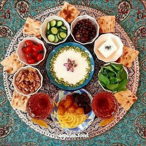 باید و نبایدهای تغذیه در افطار و سحر/ رفع تشنگی با اسپری گلاب 