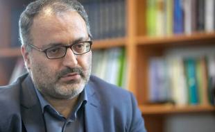 مصادره واحدهای تولیدی توسط بانک ها را با جدیت پیگیری می کنیم 