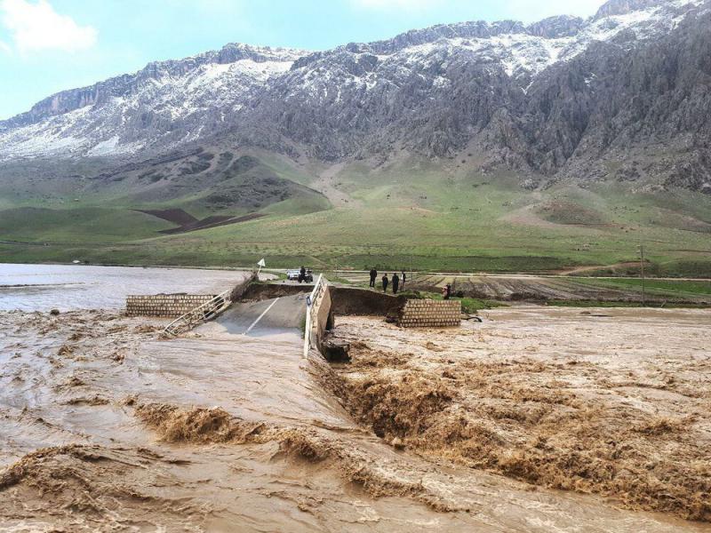  پل روستای علی آباد گروس با اعتبار 140 میلیارد ریال کلنگ زنی شد