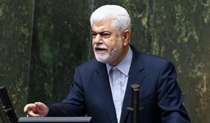  متاسفانه موج سفر‌ها آغاز شده است/ ستاد ملی مقابله با کرونا محدودیت ها را هر چه سریع‌تر اعلام کند