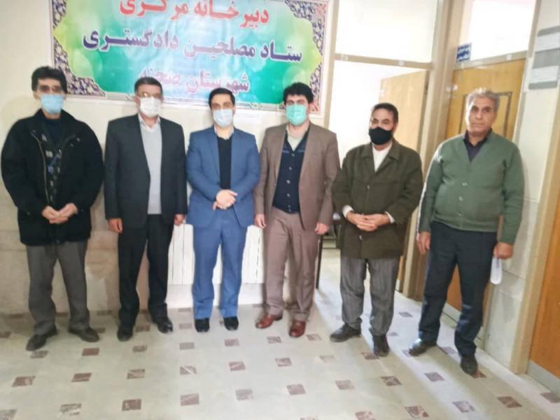 ستاد مصلحین شهرستان گام مهمی در صلح و سازی پرونده های قضایی دارند