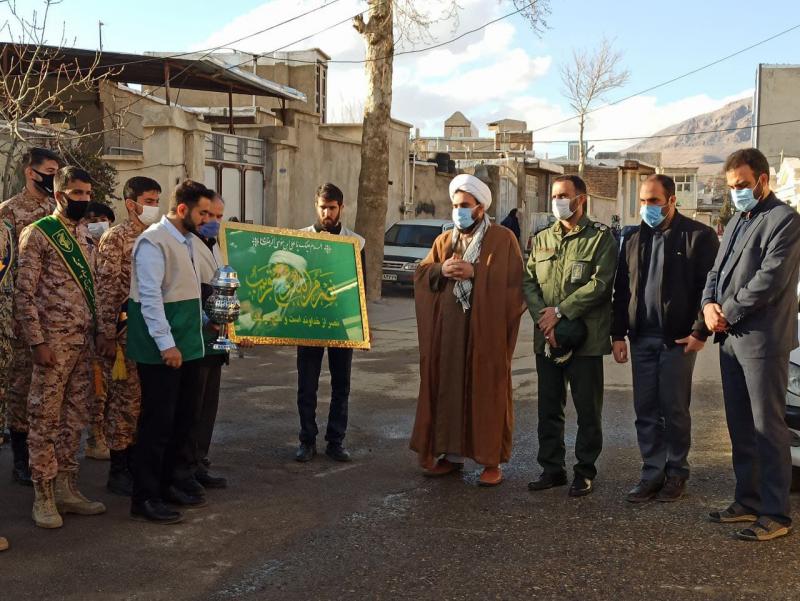 حضور خادمیاران کانون خدمت رضوی صحنه در منزل شهید مدافع حرم رضا عباسی