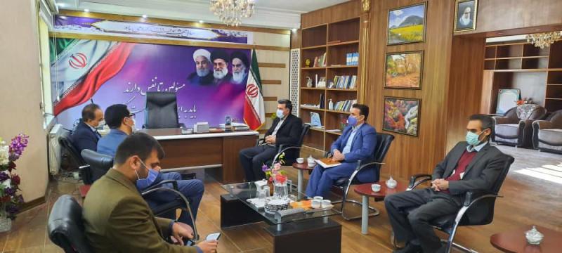 حمایت وزرات تعاون، کار و رفاه اجتماعی از تولید کنندگان و سرمایه گذران در شهرستان صحنه