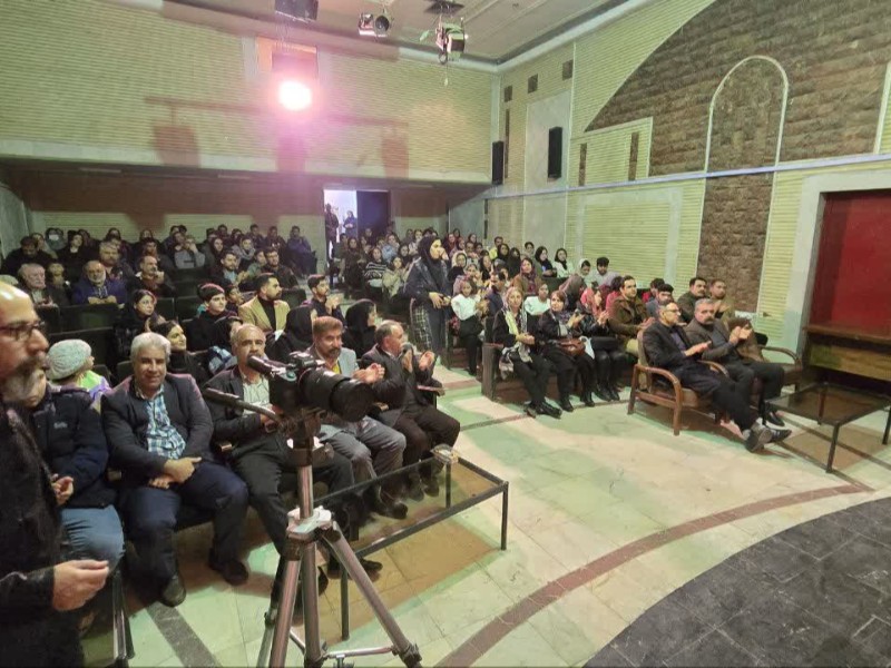 جشن ویژه هنرمندان در اداره فرهنگ و ارشاداسلامی صحنه