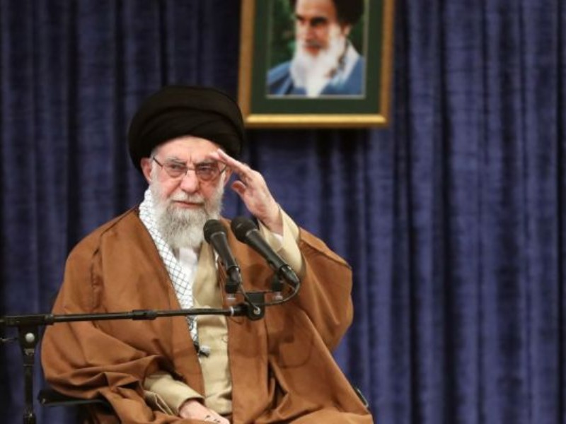 مذاکره با آمریکا هوشمندانه و شرافتمندانه نیست مذاکره با آمریکا هوشمندانه و شرافتمندانه نیست