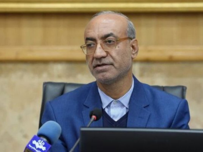 مسئولان بازار را از التهاب خارج کنند