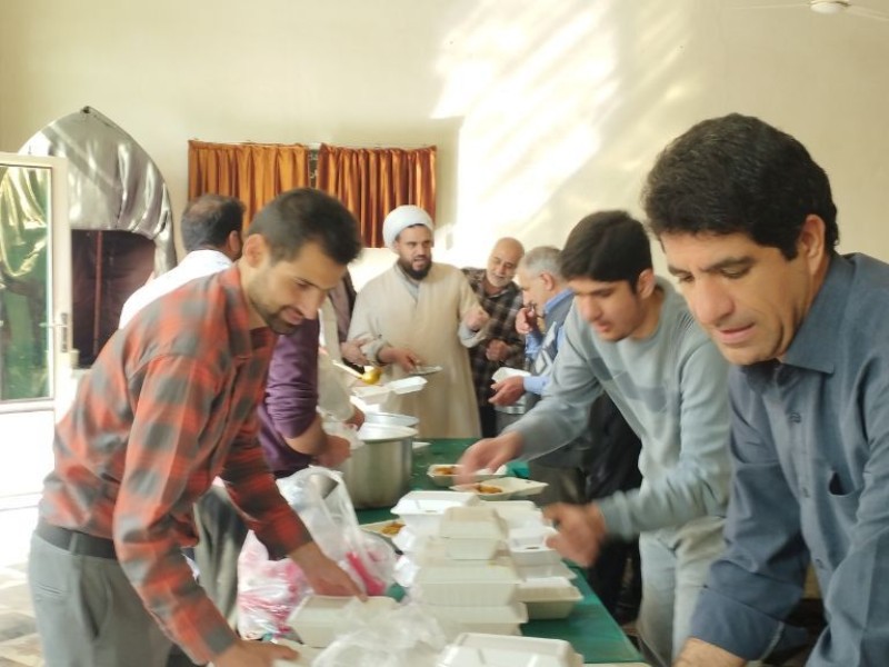 پخت غذای نذری به مناسبت نیمه شعبان