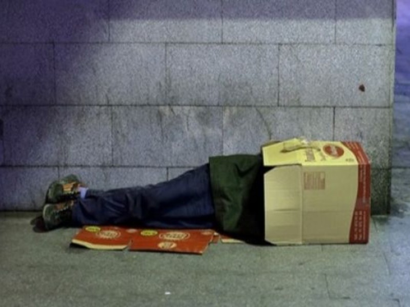 تلاش میکنیم هیچ بیخانمانی در سرما نماند تلاش میکنیم هیچ بیخانمانی در سرما نماند