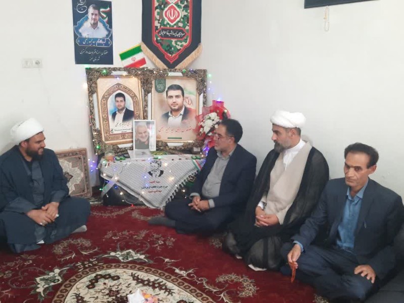 دیدار با خانواده معظم شهدا